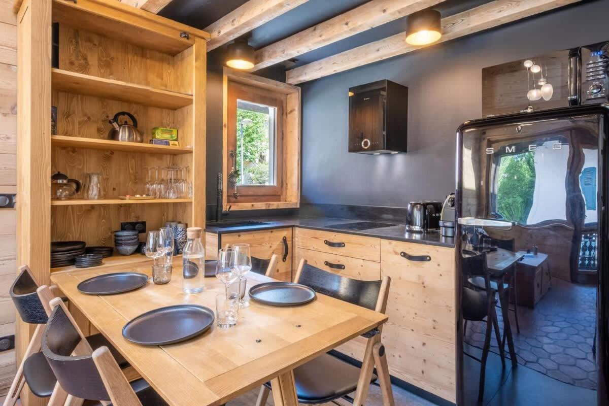Chalet Racar Pour 4 Personnes, Centre Ville Et Vue Sur La Montagne Chamonix Eksteriør billede